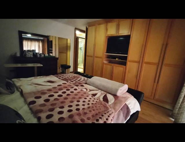 4 BEDROOM HOUSE FOR SALE IN CASHAN